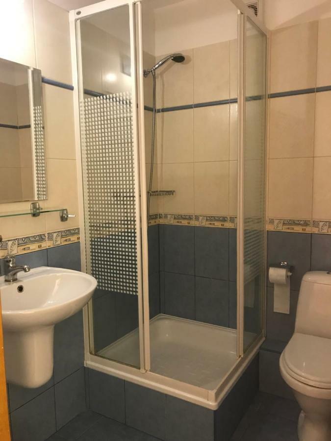 Pod Delfinem Rewal Apartment Exterior photo
